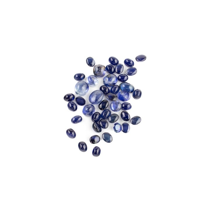 15.74ct Blue Sapphire Transparent Cabochon Oval-cut Parcel of Gemstones, mixed (VAT Only Payable on Buyers Premium)