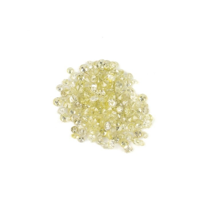 3.94ct Natural Fancy Yellow Diamond Round-cut Parcel of Gemstones, Clarity VVS2-Si2 (VAT Only Payable on Buyers Premium)