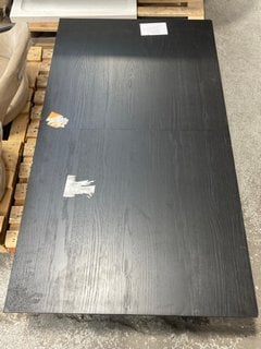 EXTENDABLE BLACK TABLE TOP: LOCATION - B2