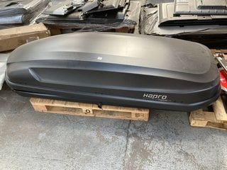 HAPRO EXPLORER 560L ROOF BOX IN BLACK RRP - £470: LOCATION - A2