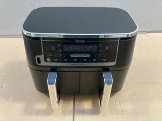 NINJA FOODI DUAL ZONE 9.5L AIR FRYER IN BLACK: LOCATION - AR7