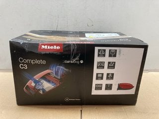 MIELE COMPLETE C3 CAT & DOG CYLINDER VACUUM CLEANER: LOCATION - AR7