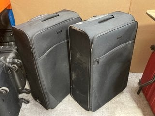 2 X JOHN LEWIS & PARTNERS LARGE FABRIC WHEELED COMBINATION LOCK SUITCASES IN BLACK: LOCATION - AR12