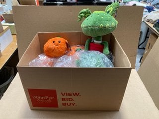 QTY OF ASSORTED JOHN LEWIS & PARTNERS SOFT PLUSH TOYS TO INCLUDE PUMPKINS IN ORANGE: LOCATION - AR14