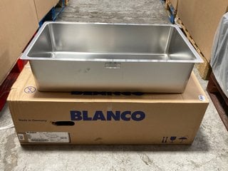 BLANCO STAINLESS STEEL SINK: LOCATION - AR17