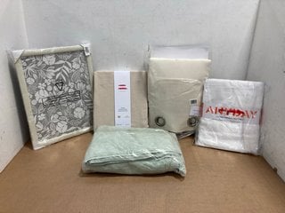 QTY OF ASSORTED JOHN LEWIS & PARTNERS ITEMS TO INCLUDE ANYDAY COTTON TABLECLOTH SIZE 160 X 250CM: LOCATION - A5T