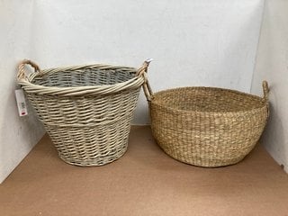 2 X ASSORTED JOHN LEWIS & PARTNERS WICKER BASKETS: LOCATION - A6T