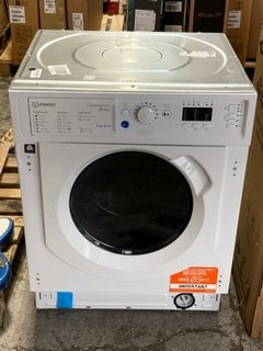 INDESIT WHITE INTEGRATED 9KG WASHING MACHINE RRP £ 399: LOCATION - A1