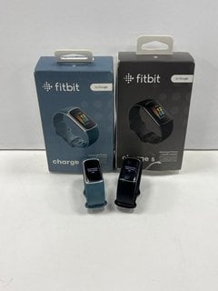 2 X FITBIT CHARGE 5 HEALTH & FITNESS TRACKER IN SILVER/GRAPHITE: MODEL NO FB421 (WITH BOX, STRAPS & CHARGING CABLES) [JPTM124798]