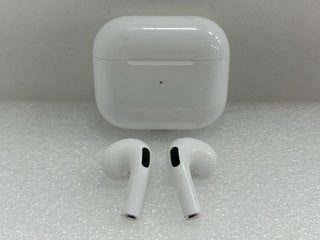 APPLE AIRPODS (GEN 3) WITH LIGHTNING CHARGING CASE EARBUDS: MODEL NO A2564 A2565 A2566 (UNIT ONLY) [JPTM124362]