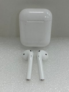 APPLE AIRPODS (2ND GENERATION) EARBUDS: MODEL NO A2032 A2031 A1602 (UNIT ONLY) [JPTM124320]