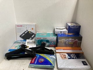 QTY OF ASSORTED HOUSE HOLD ITEMS TO INCLUDE BEURER WELLBEING DIAGNOSTIC BATHROOM SCALE, TEFAL FREE MOVE AIR FAST AND EASY STEAMER: LOCATION - H4