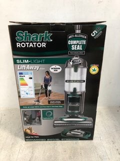 SHARK LIFT AWAY SLIM - LIGHT NV340 ROTATOR RRP - £256: LOCATION - E0