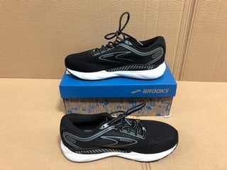 BROOKS WOMENS ARIEL GTS 23 MESH LACE UP TRAINERS IN BLACK/GREY/WHITE SIZE: 7.5: LOCATION - G9