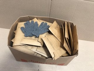 BOX OF ORISEN PREMIUM CARBONIZED BAMBOO EXFOLIATING GLOVES: LOCATION - G8