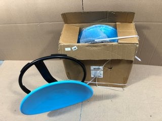 BOX OF SIT DOWN SPINNING TOYS IN BLUE: LOCATION - G7