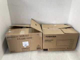 2 X ASSORTED TOSHIBA AND RUSSELL HOBBS MICROWAVE/MICROWAVE OVEN: LOCATION - G4