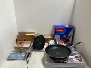 QTY OF ASSORTED HOUSE HOLD ITEMS TO INCLUDE QUEST ELECTRIC DOUBLE HOB: LOCATION - H0