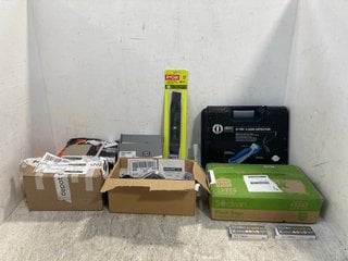 QTY OF ASSORTED ITEMS TO INCLUDE RYOBI REPLACEMENT BLADE: LOCATION - F4