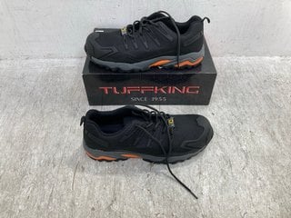 TUFFKING MENS MESH STEEL TOE PROTECTIVE TRAINERS IN BLACK SIZE: 11: LOCATION - F4