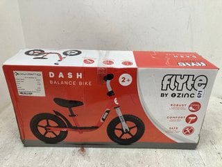 ZINC FLYTE DASH BALANCE BIKE: LOCATION - F7