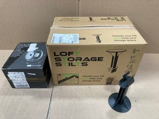 2 X BOXES OF ASSORTED ITEMS TO INCLUDE TURBO FAN HEATER, BOX OF PLASTIC STANDS IN BLACK: LOCATION - F17