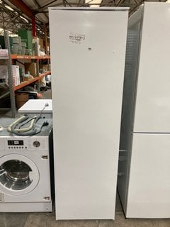 ZANUSSI BUILT IN TALL FREEZER IN WHITE: LOCATION - B8