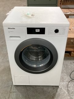 MIELE 8KG WASHING MACHINE: MODEL WED025 - RRP £899: LOCATION - B8