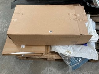 PALLET OF ASSORTED ITEMS TO INCLUDE QTY OF LAY FLAT PIPE IN WHITE: LOCATION - D7 (KERBSIDE PALLET DELIVERY)