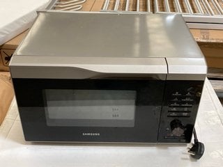 SAMSUNG SMART OVEN DIGITAL MICROWAVE OVEN IN BLACK : MODEL MC28M6075CS: LOCATION - A6