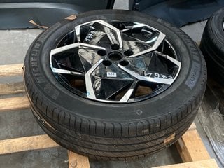 HYUNDAI IONIQ 19" ALLOY WHEEL IN BLACK AND SILVER COMPLETE WITH MICHELIN PRIMACY 4 235/55R19 TYRE: LOCATION - A4