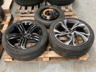 3 X ASSORTED VEHICLE WHEELS TO INCLUDE AUDI 18" ALLOY WHEEL IN TWO TONE SILVER/GREY COMPLETE WITH BRIDGESTONE TYRE : SIZE 225/40R18 : RIM SIZE 8JX18H2: LOCATION - D7