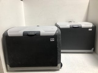 2 X 40 LTR ELECTRIC COOL BOXES: LOCATION - BR1