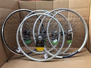 QTY OF ASSORTED KX BICYCLE WHEELS TO INCLUDE KX MTB 26" BICYCLE FRONT WHEEL IN SILVER: LOCATION - BR7