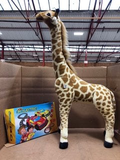 MY FIRST SCALEXTRIC BATTERY OPERATED RACING CAR SET TO INCLUDE LARGE GIRAFFE PLUSH SOFT TOY: LOCATION - AR3