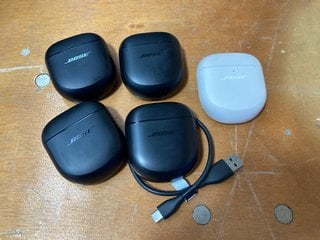 5 X ASSORTED EARBUDS TO INCLUDE BOSE QUIETCOMFORT EARBUDS II: LOCATION - A6