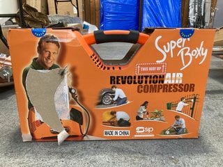 SIP SUPER BOXY REVOLUTION AIR COMPRESSOR RRP £175: LOCATION - A6