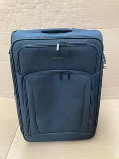 JOHN LEWIS & PARTNERS MEDIUM SOFT SHELL STYLE FABRIC SUITCASE IN BLACK: LOCATION - BR1