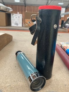 A VINTAGE JAPANESE TELESCOPE AND LEATHER CASE: LOCATION - CR