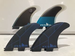 BOX OF ASSORTED ITEMS TO INCLUDE FCS II KA PC MEDIUM BLACK/BLUE TRI RETAIL FINS TOTAL RRP £405