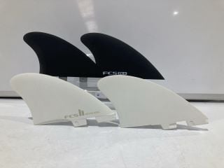 BOX OF ASSORTED ITEMS TO INCLUDE FCS II RETRO KEEL PG WHITE TWIN RETAIL FINS TOTAL RRP £444