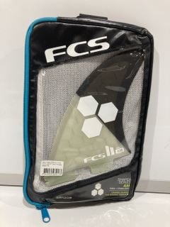 2 X TO INCLUDE FCS II RETRO KEEL PG WHITE TWIN TOTAL RRP £120