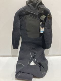 C SKINS WIRED 5/4 HOODED WINTER WETSUIT BLACK TOTAL RRP £420