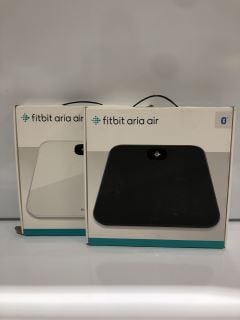 2 X FITBIT ARIA AIR 1X WHITE 1X BLACK TOTAL RRP £100