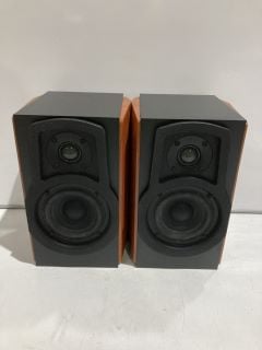 2 X BOOKSHELF SPEAKER AND PASSIVE SPEAKER