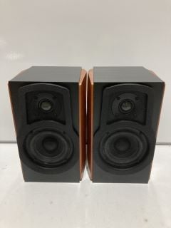 2 X BOOKSHELF SPEAKER AND PASSIVE SPEAKER