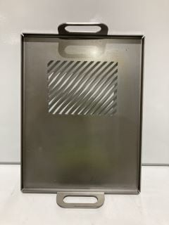 1 X MEDIUM WIDE KONRO GRILL