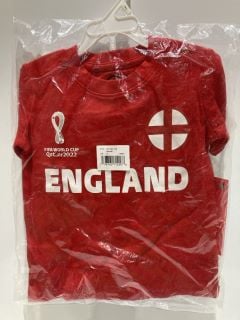 QTY OF FIFA WORLD CUP 2022 ENGLAND UNIFORM 2T