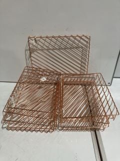 QTY OF ITEMS INCLUDING ROSE GOLD A4 TRAY