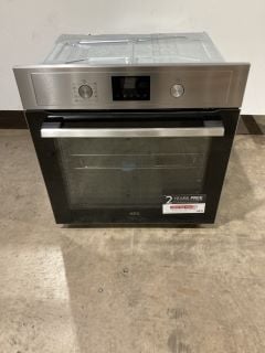 AEG BUILT IN ELECTRIC OVEN (BPX535061B) RRP £399